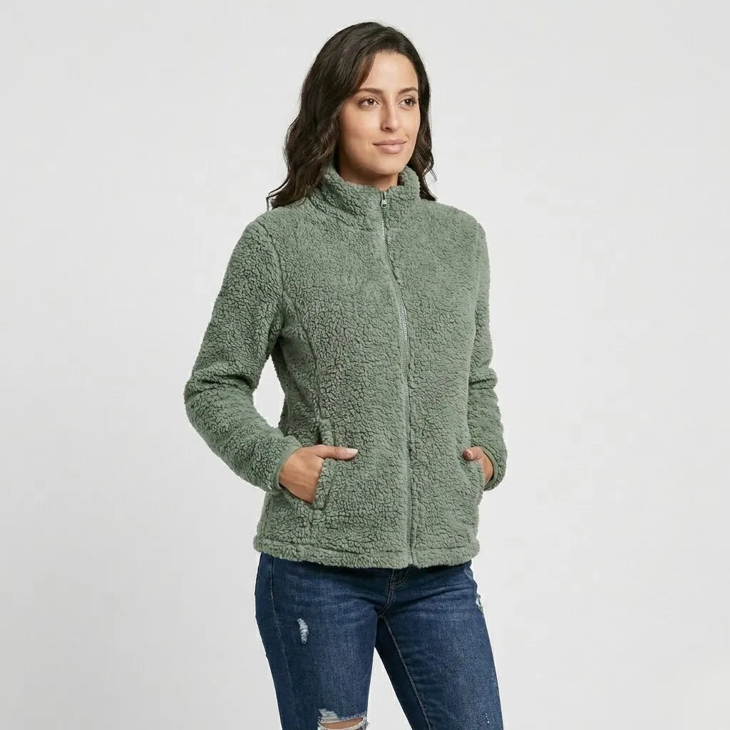 Fleece striukė su aukštu apykakle miesto stiliumi
