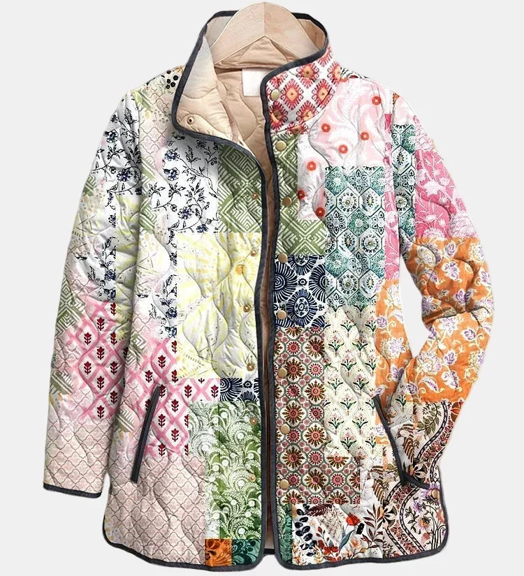 Pūkinė striukė su bohemišku patchwork'u