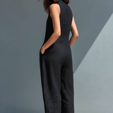 Gabriela | Minimalistinis be rankovių jumpsuit'as