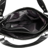 Erdvi lygi crossbody rankinė