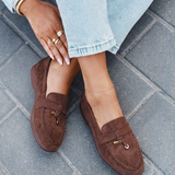 Elegantiški loafers su metaliniu akcentu