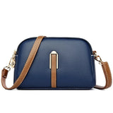 Ši kompaktiška crossbody rankinė idealiai tinka judrioms dienoms