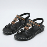 Žemos boho sandalai su detalėmis